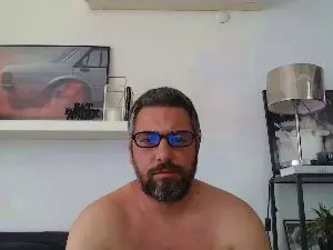 Cam4 Free Live Porn of ColdRevengee