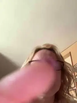 Cam4 Live Sex of lucestellata