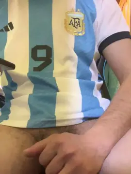 Cam4 Live Sex of Elvergon2050
