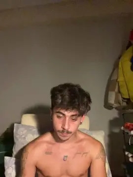 Cam4 Live Sex Cam of Mojitoxxx69