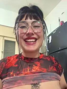 Cam4 Sex Chat of Lareyni26