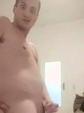 Cam4 Free Porn Cam of westepaul