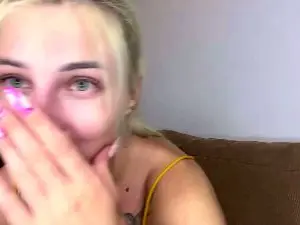 Cam4 Live Porn of WeiBottenfield