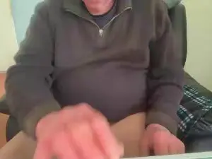 Cam4 Sex Chat of mycutcock4u