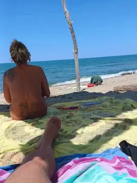 Cam4 Free Live Porn of peperini221