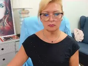 Cam4 Watch Live Sex Cams of Luna_xFantasy