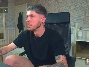 Cam4 Free Porn Cam of JonahShaw