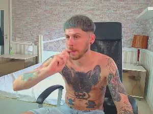Cam4 Free Live Porn of JonahShaw