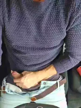 Cam4 Live Porn of JaviUbeda90