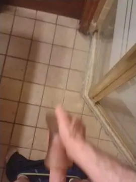 Cam4 Sex Cam of Bigdaddyj3095