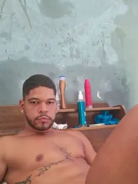 Cam4 Free Live Porn of RealCriadoRio