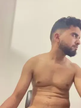 Cam4 Live Porn of Bigiheb46
