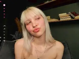 Cam4 Watch Live Sex Cams of Summer_Lilac