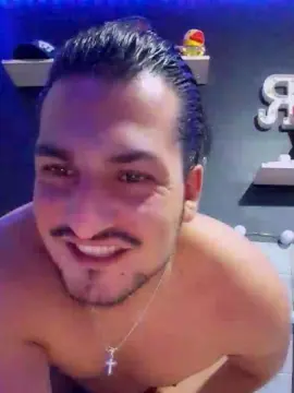Cam4 Adult Video Chat of Isain3