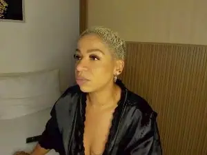 Cam4 Free Live Porn of summer_night_