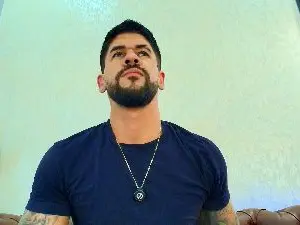 Cam4 Sex Chat of Petesevanss