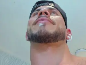 Cam4 Private Sex Chat of dylan_jacobx