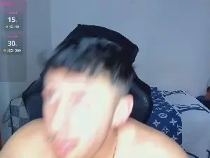 Cam4 Adult Webcam of Tommy_bred