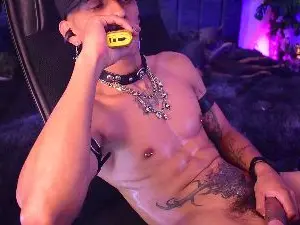 Cam4 Free Porn Cam of DemonKushx