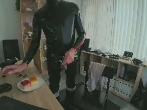 Cam4 Watch Live Sex Cams of sau_rubber