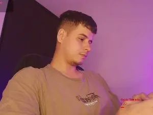 Cam4 Adult Webcams of matt_reinold1