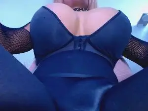 Cam4 Live Sex Cam of paula_bigcock