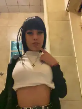 Cam4 Live Sex Cam of Chulita22