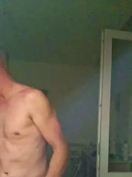 Cam4 Live Sex Cam of Cinkev