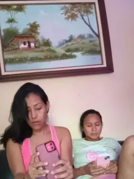 Cam4 Private Sex Chat of Monica2702