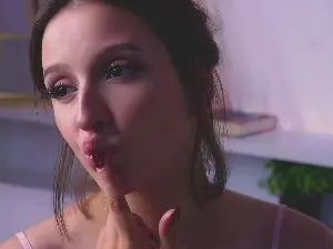 Cam4 Live Porn of KeeleyByron