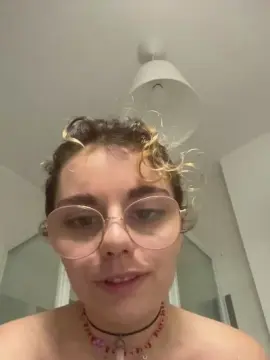 Cam4 Watch Live Sex Cams of Emy_2002