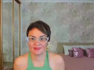 Cam4 Live Sex of MayaNoire