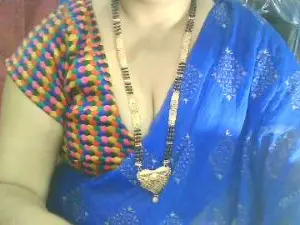 Cam4 Free Live Porn of Sexypooja69