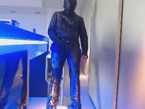 Cam4 Live Porn of wetparis69