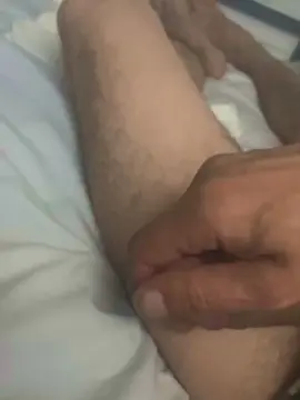 Cam4 Live Sex of CuteHotBoy83