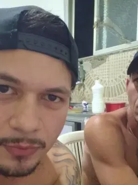 Cam4 Free Live Porn of MysticMRJ