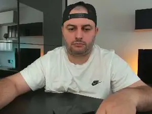 Cam4 Live Porn of DravenPeak