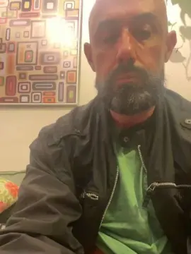 Cam4 Free Live Porn of Solitarywolf