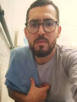 Cam4 Sex Chat of HShotsmilegyn