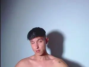 Cam4 Adult Webcam of Rowanbig23