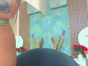 Cam4 Nude Webcam of AngellBlackX