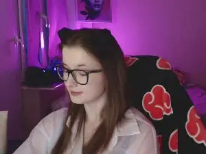 Cam4 Sex Chat of Luna_Cherry