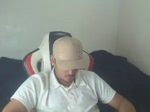 Cam4 Live Porn of kylian_07