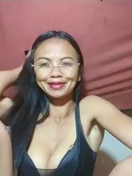 Cam4 Live Porn of woman37