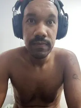 Cam4 Live Sex Cam of igaozins