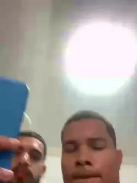 Cam4 Watch Live Sex Cams of lucas7285