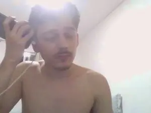 Cam4 Live Sex of luisalvesz