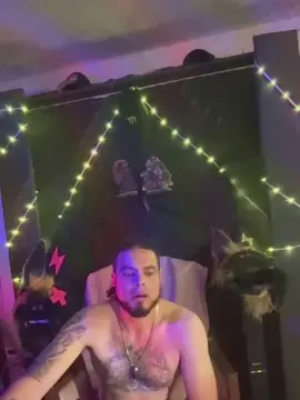 Cam4 Free Porn Cam of Destrollermx
