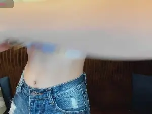 Cam4 Free Live Porn of SilviaKor