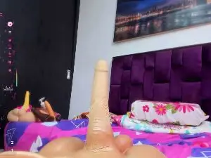 Cam4 Live Sex Cam of amateur_horny